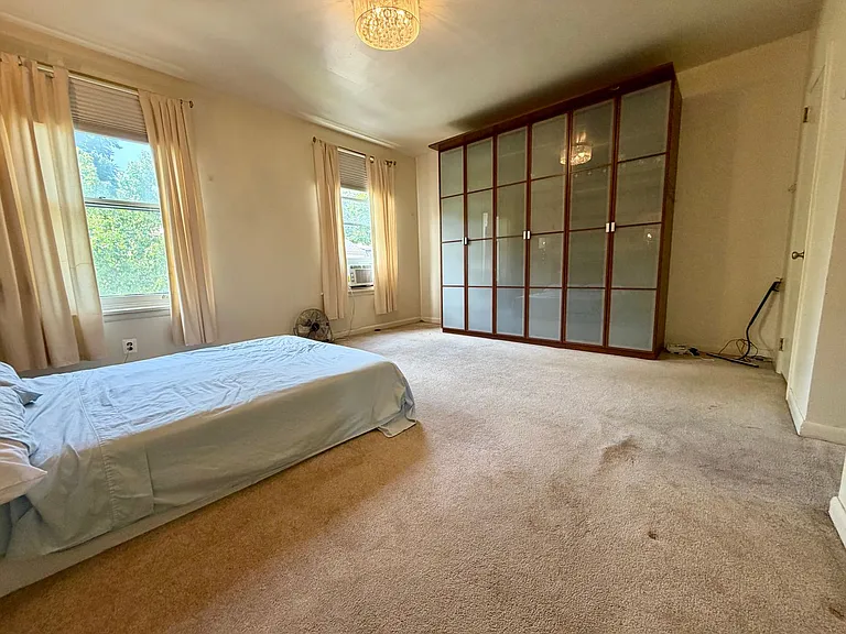 4518 Regent St — Photo 23