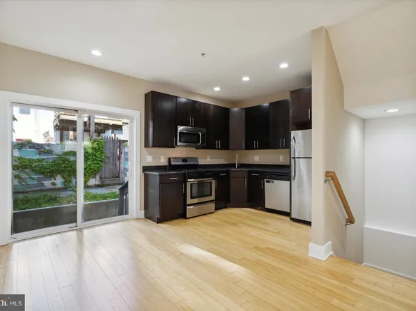 1342 N Palethorp St, Philadelphia, PA 19122