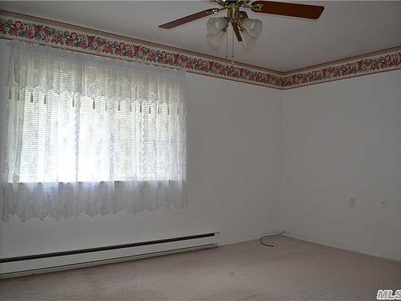 5th image of 137 Strathmore Gate Dr