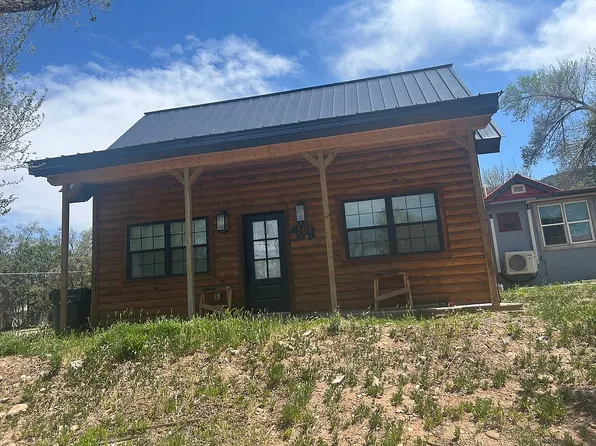 101 Wright Ln, Ruidoso Downs, NM 88346