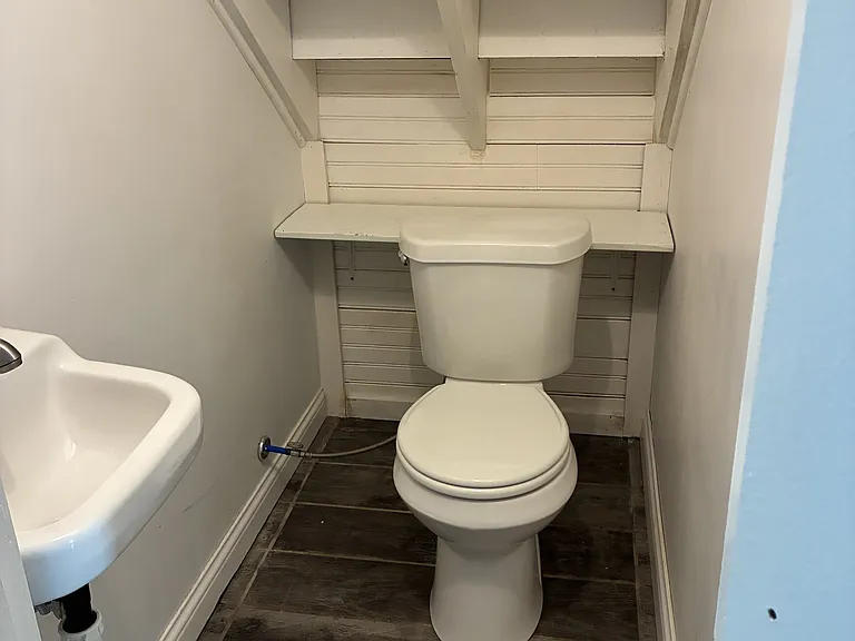 1022 Virginia Ave — Photo 17