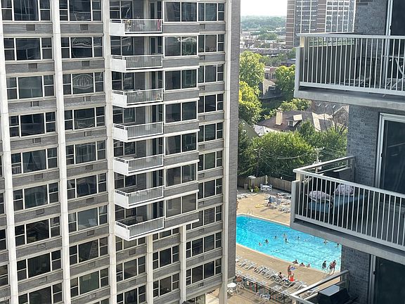 5th image of 4250 N Marine Dr APT 2832