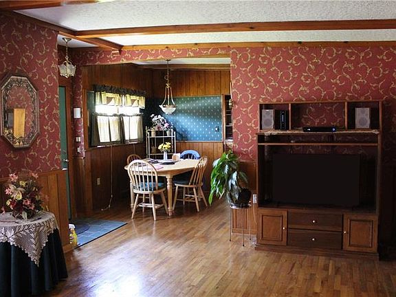 4th image of 520 Melvin Dr