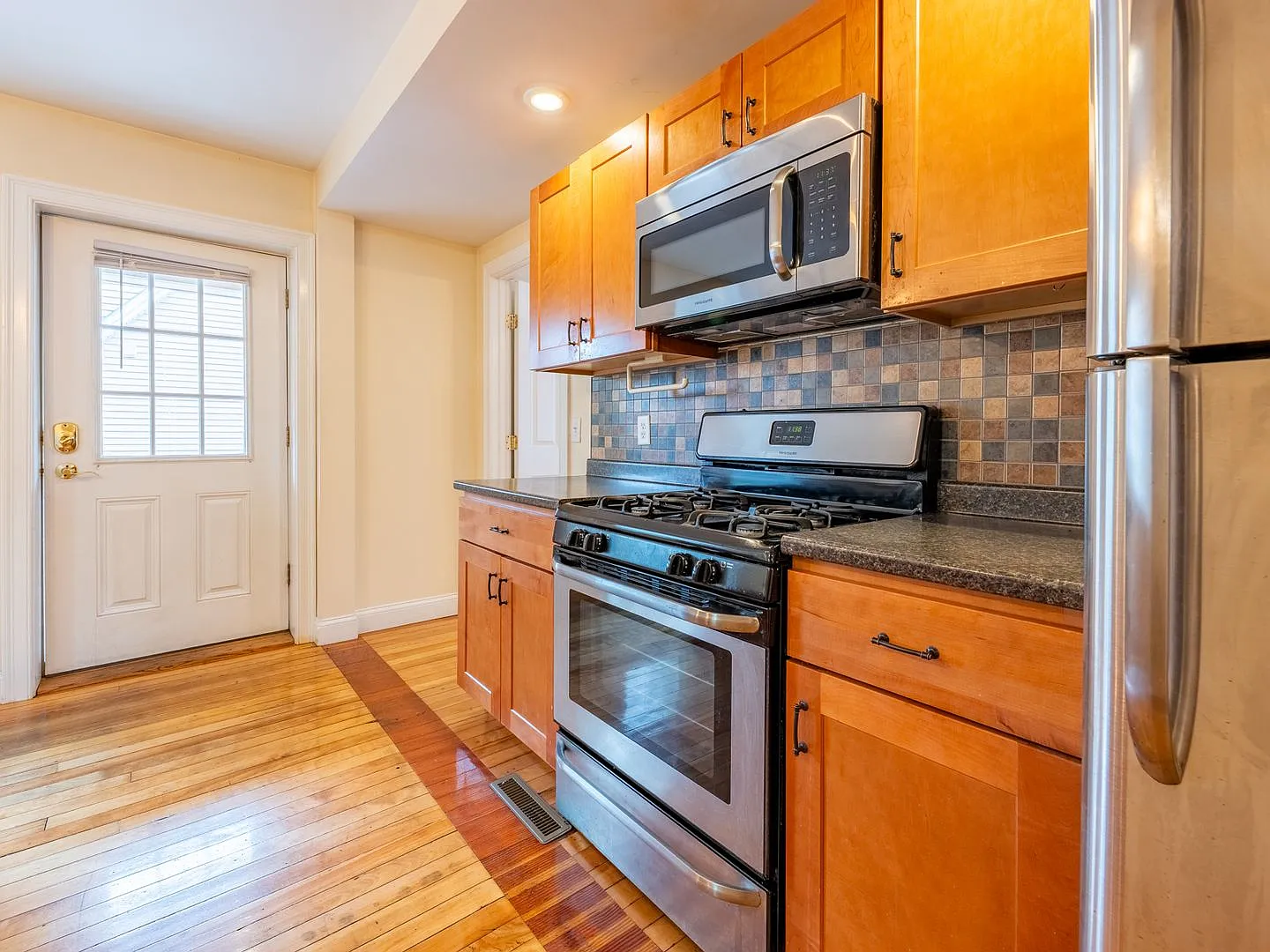 40 Blodgett St — Photo 1