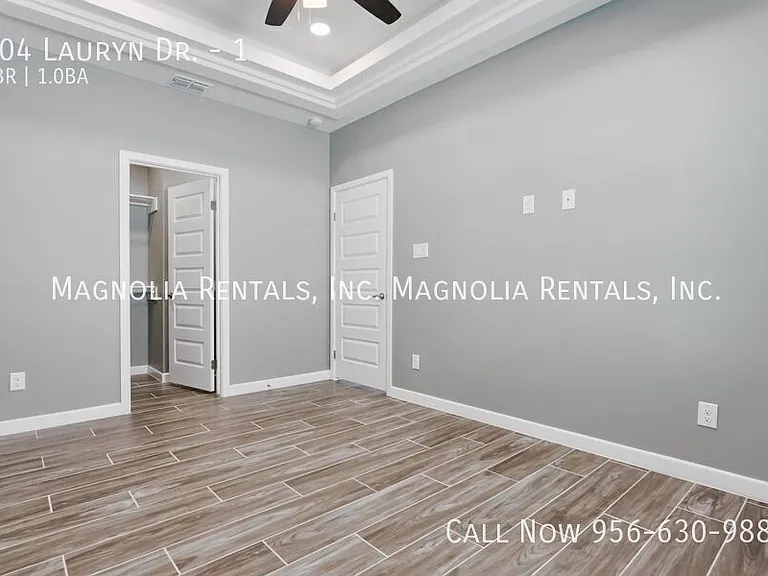 204 Lauryn Dr #1 — Photo 8