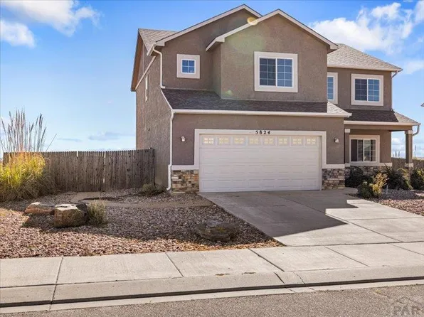 5824 Mark Twain Ln, Pueblo, CO 81008