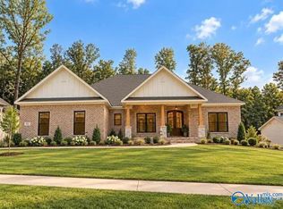 1306 Camellia Court Cir, Huntsville, AL 35803
