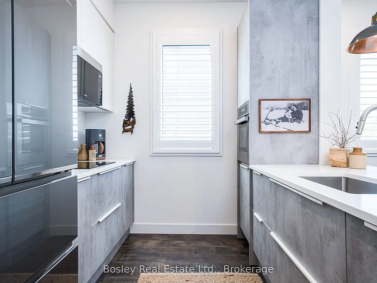 18 Beckwith Ln #101 — Photo 10
