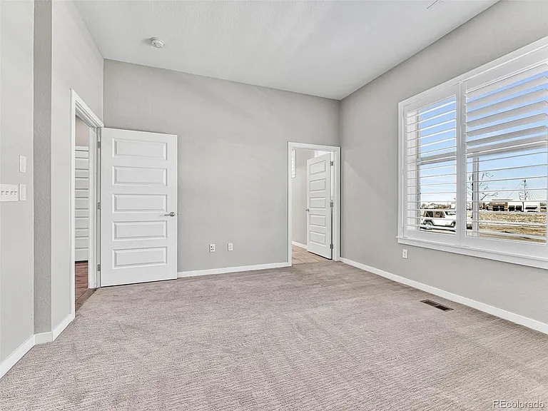 10062 Belvedere Cir — Photo 9