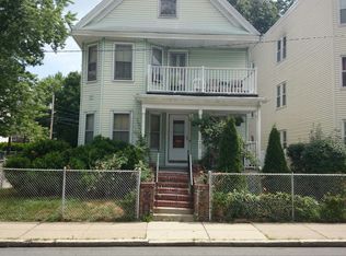 28 Capen St, Dorchester, MA 02124
