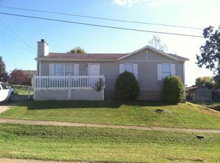 114 Potomac St, Radcliff, KY 40160