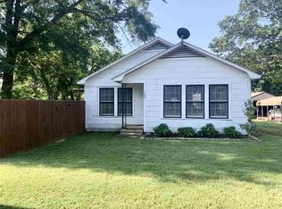 807 School Dr, Hughes Springs, TX 75656