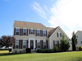 13 Bella Vista Dr, Mechanicsburg, PA 17050