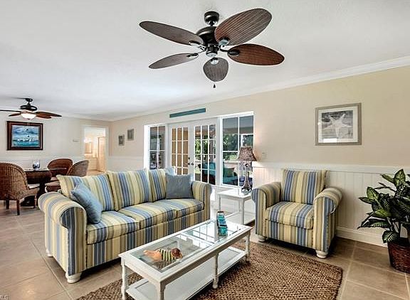 4th image of 4520 SW 12th Pl