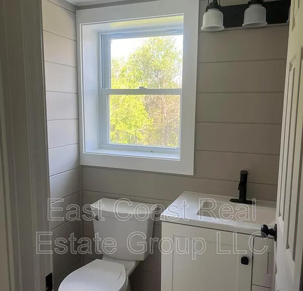 18061 Crampton Ln — Photo 24