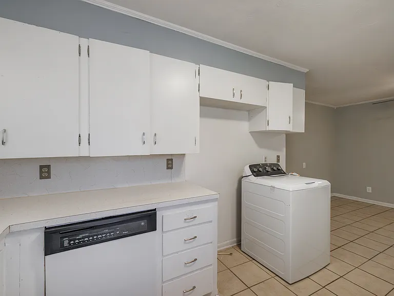1217 Mimosa Dr — Photo 26
