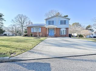 205 Davis Ave, Absecon, NJ 08201
