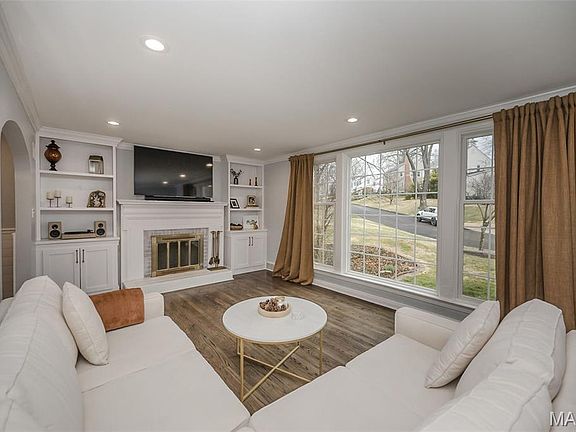 5th image of 815 Brookside Dr