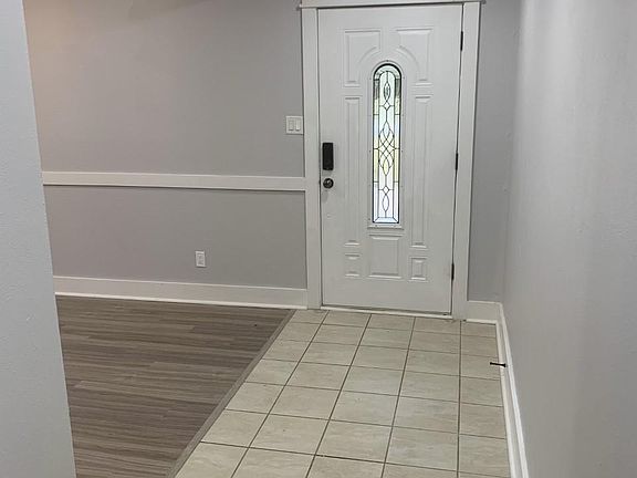 2nd image of 4203 Berwick Dr