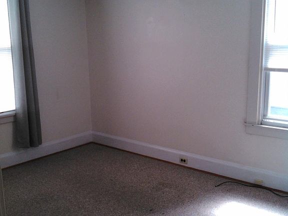 3rd image of 3647 Burch Ave #2