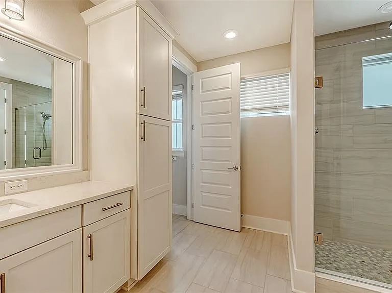 512 Laurel Park Dr — Photo 26