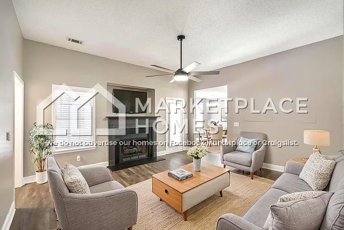 415 Covington Cv — Photo 3