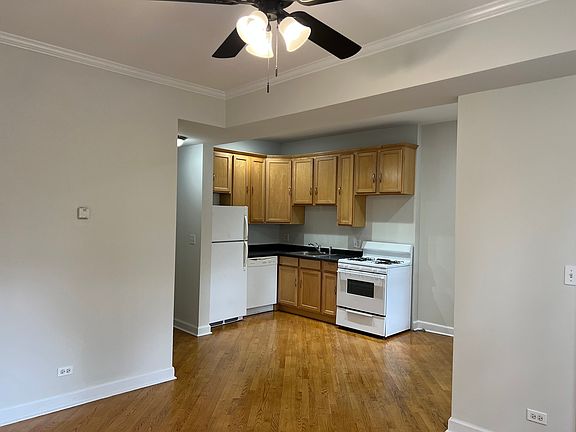 4th image of 2636 W Francis Pl #1