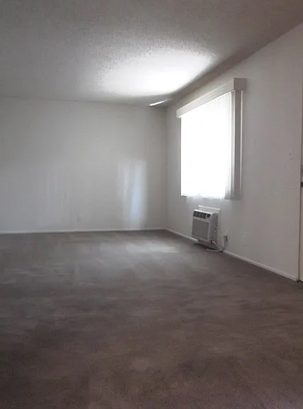 1181 E Hollyvale St — Photo 27