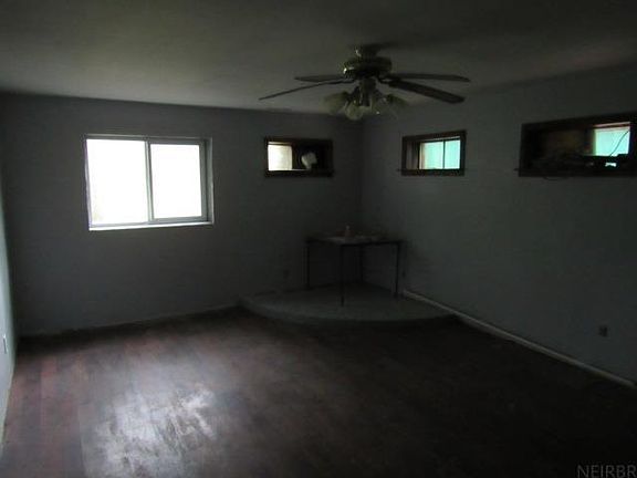 4th image of 18623 Dales Ford Rd