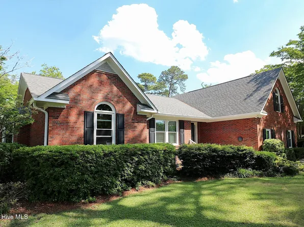 3301 Grey Leaf Drive, Wilmington, NC 28409