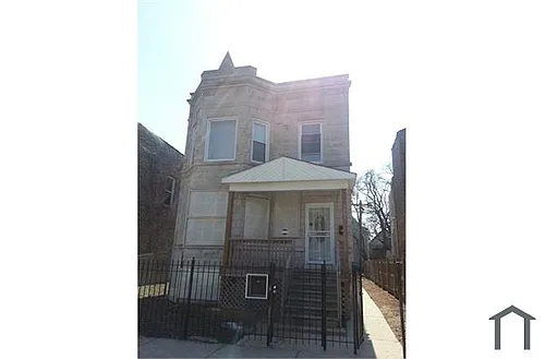 4905 W Erie St #2 Photo 1