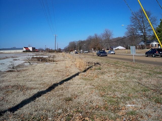  The state will widen Cockrum/Hwy 305.  Notice the amount of traffic today!