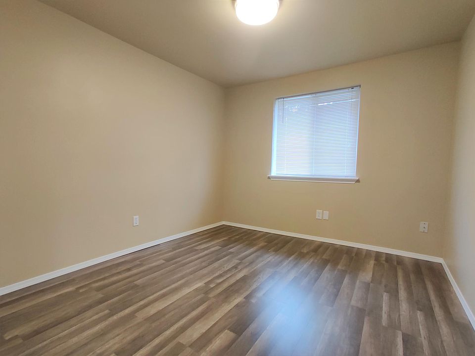 1st image of 130 100th St S