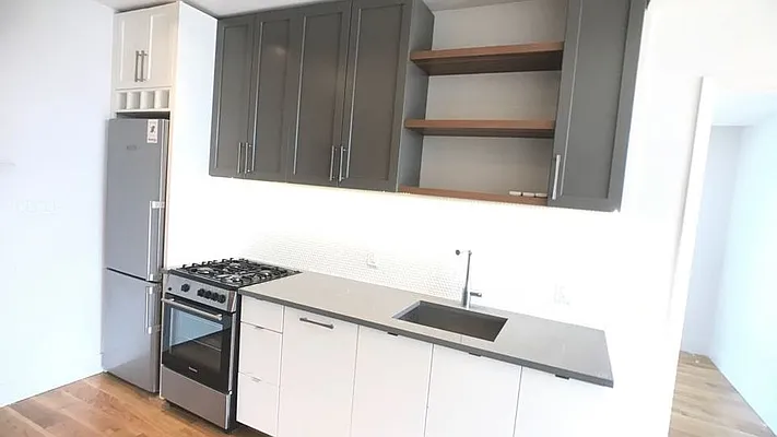 Rented by Nooklyn NYC LLC | media 36