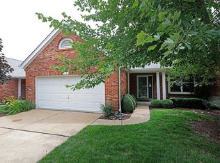 114 N Holloway Rd, Ballwin, MO 63011