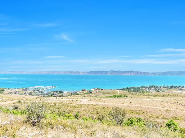412 Lakeview Cir, Garden City, UT 84028