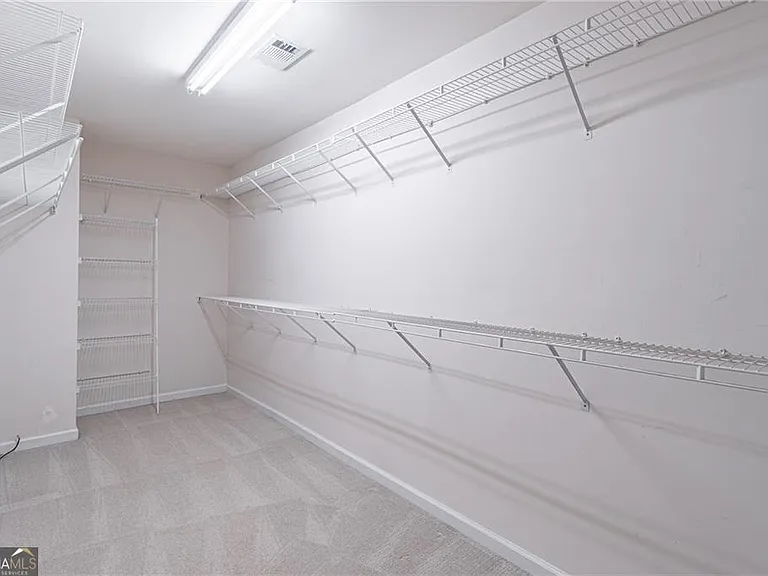 5491 Oxford Chase Way — Photo 37