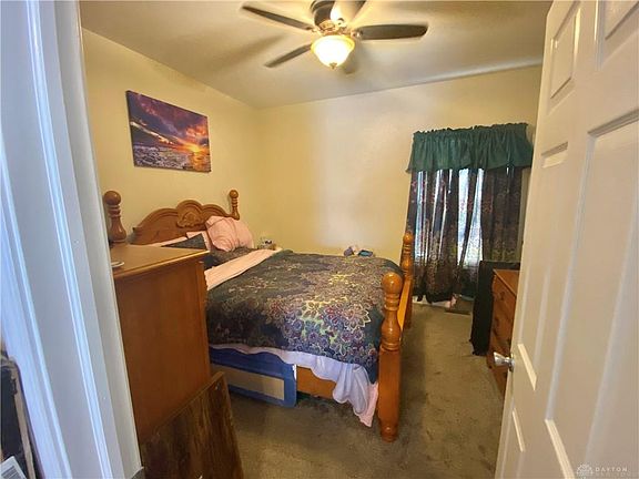 3rd image of 1704 Taylor Ave