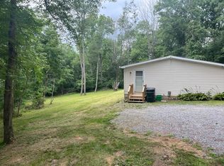 1320 Manor Rd, Coatesville, PA 19320