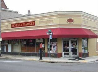 206 Cabot St, Beverly, MA 01915