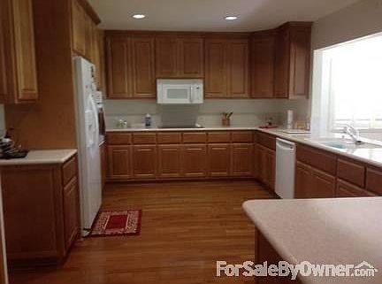 kitchen @ custom cabinets