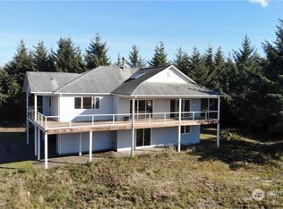3249 State Route 105, Grayland, WA 98547