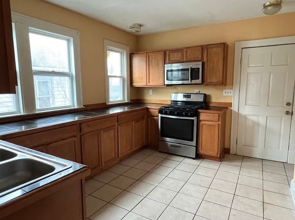 2513-15 E Fayette St E #2