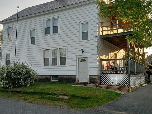 2nd image of 7 Satterlee Lane