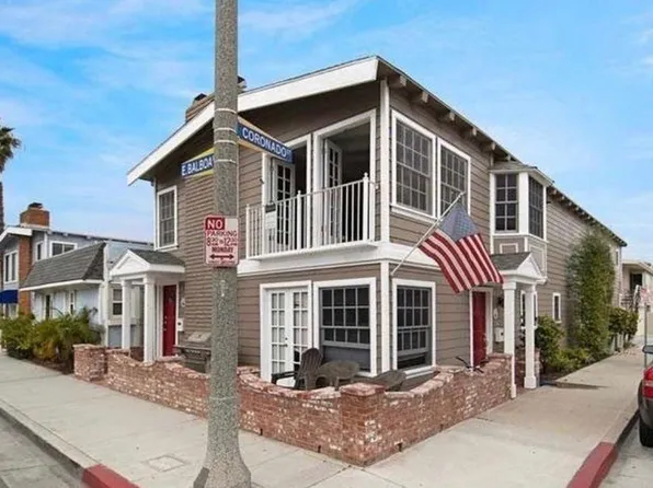 218 1/2 E Balboa Blvd, Newport Beach, CA 92661