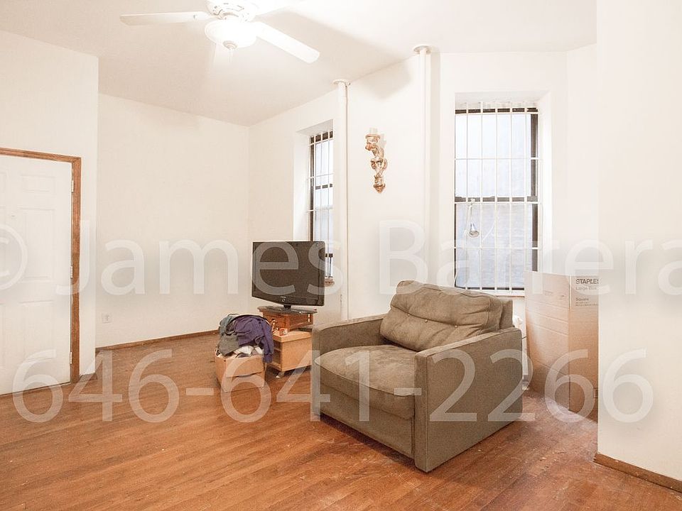 1st image of 240 E 9th St APT 2