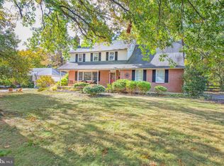 2414 Donlon Rd, Wilmington, DE 19803