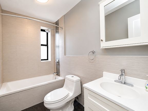 3rd image of 3660 Waldo Ave APT 4J