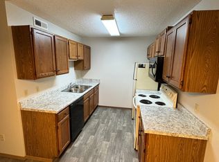 Marion Park Apartments, Sioux Falls, SD 57106