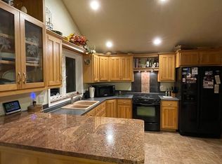 18300 Riverview Ranch Rd, Red Bluff, CA 96080